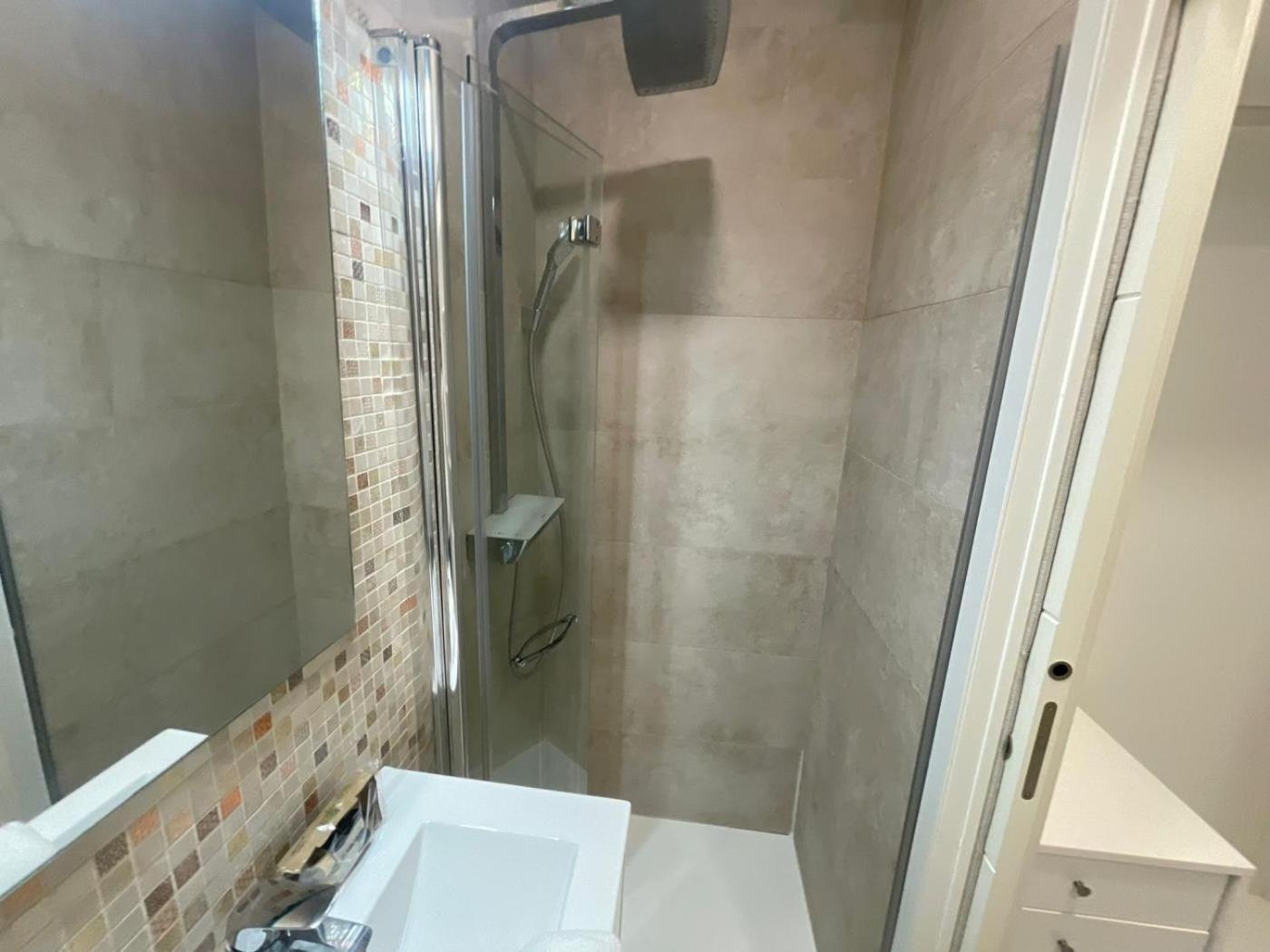 Apartmán Nuevo! Piso En Pleno Centro Santander Pokoj fotografie